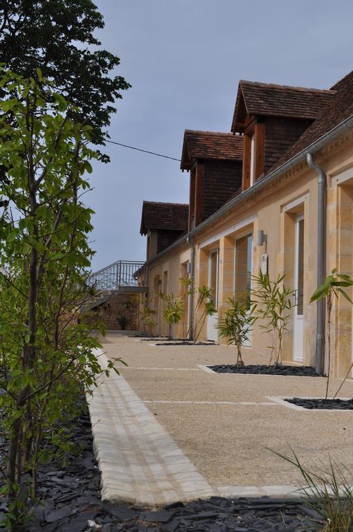 Hotel & Restaurant - Le Manoir Des Cedres - Piscine Chauffee Et Climatisation Rouffignac Saint-Cernin Kültér fotó